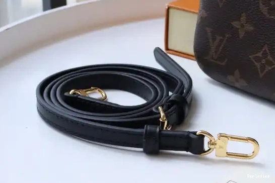 Repladies ZIP POCHETTE DOUBLE LOUIS VUITTON 0630
